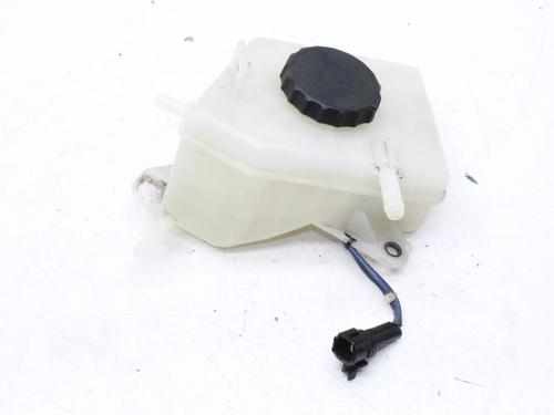 Used Brake fluid reservoir Brake fluid reservoir LEXUS LS (_F4_) 600h AWD (UVF45, UVF46) (394 hp) 39838174 39838174