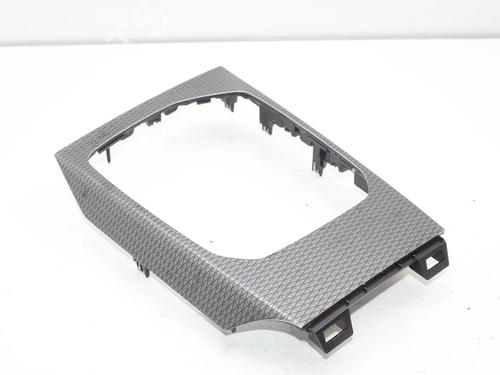 Used Middle console Middle console BMW 3 (G20, G80, G28) 330 e Plug-in-Hybrid (292 hp) 39803382 39803382