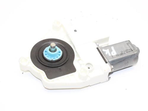 Used Left front window motor Left front window motor VW TOUAREG (7P5, 7P6) 3.0 V6 TDI (245 hp) 39857023 39857023