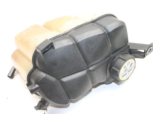 Used Expansion tank Expansion tank VOLVO XC70 II (136) D5 AWD (215 hp) 39797577 39797577