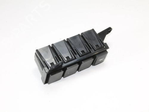 Used Switch Switch NISSAN QASHQAI II (J11, J11_) 1.5 dCi (110 hp) 39866975 39866975