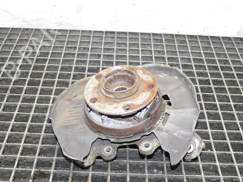 Used Right rear steering knuckle Right rear steering knuckle BMW 1 (F20) 118 d (143 hp) 39857276 39857276