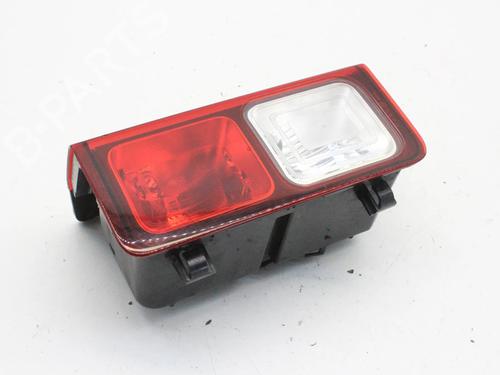 rear-fog-light-renault-trafic-iii-van-fg_-2014-39779299 main image