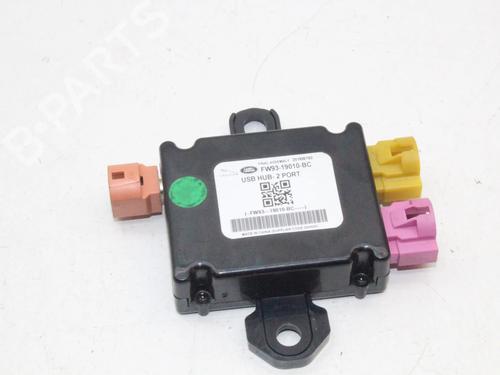 Used Control unit Control unit JAGUAR XF II (X260) 3.0 D (300 hp) 39819679 39819679