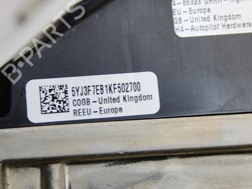 Control unit TESLA MODEL 3 (5YJ3) EV Performance AWD | BP39859578M11 - Image 9