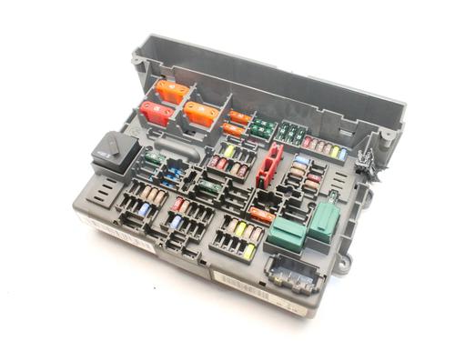 Fuse box BMW 3 Touring (E91) 318 d | BP39785549E1 - Image 2