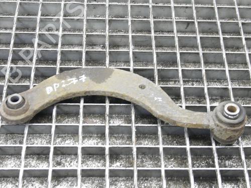 right-rear-suspension-arm-toyota-auris-_e18_-2012-2013-2014-2015-2016-2017-2018-2019-39777664 main image