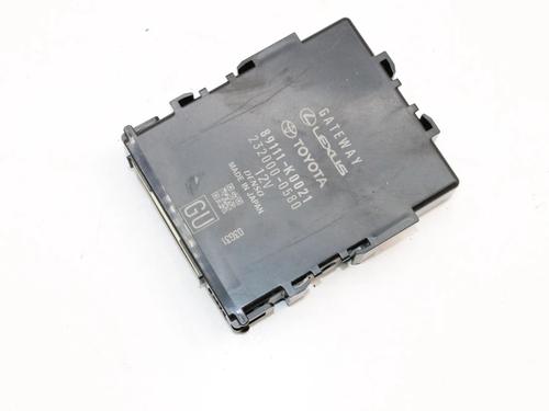 Used Electronic module Electronic module TOYOTA YARIS (_P21_, _PA1_, _PH1_) 1.5 Hybrid (MXPH10, MXPH11) (116 hp) 39867513 39867513