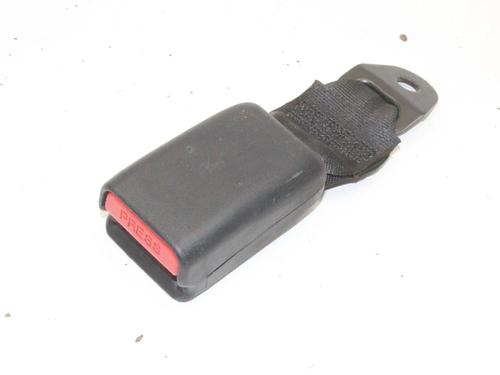 Engate do cinto Engate do cinto TOYOTA PRIUS (_W5_) 1.8 Hybrid (ZVW50, ZVW50_, ZVW51_, ZVW50R, ZVW51) (122 hp) 39781083 39781083