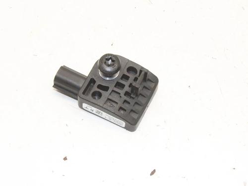 elektronisk-sensor-tesla-model-s-5yjs-2012-39767630 main image