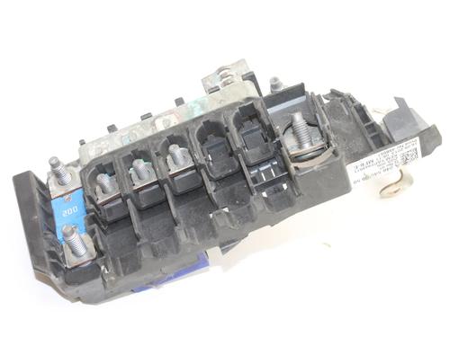 Used Fuse box Fuse box MERCEDES-BENZ CLA Coupe (C117) CLA 180 (117.342) (122 hp) 39846205 39846205
