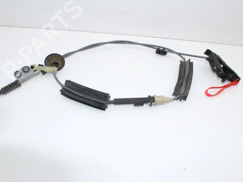 cable-jaguar-f-type-coupe-x152-2013-39779434 main image