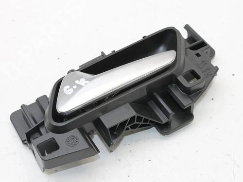 Used Support Support PEUGEOT 2008 II (UD_, US_, UY_, UJ_, UR_, UC_) 1.2 PureTech 130 (USHNS, URHNS) (130 hp) 39819080 39819080