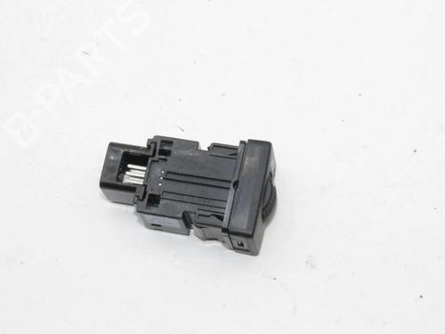 Kombi Kontakt / Stilkkontakt Kombi Kontakt / Stilkkontakt LEXUS IS III (_E3_) 300h (AVE30_, AVE30R) (223 hp) 39800539 39800539
