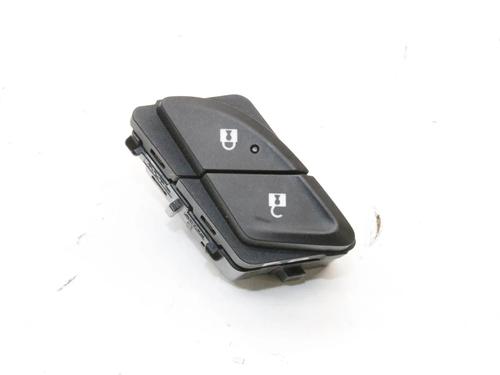 Used Switch Switch OPEL INSIGNIA B Grand Sport (Z18) 1.6 CDTi (68) (136 hp) 39772457 39772457