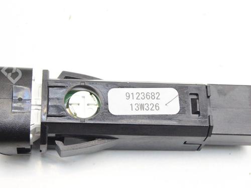 Warning switch VOLVO V40 Hatchback (525) D3 | BP39800552I22 - Image 4