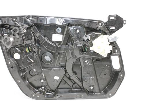 Rudehejsemekanisme ventre foran Rudehejsemekanisme ventre foran MERCEDES-BENZ C-CLASS (W205) C 220 BlueTEC / d (205.002, 205.004) (170 hp) 39871616 39871616