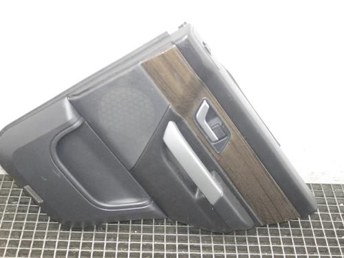 Guarnecido trasero derecho Guarnecido trasero derecho LAND ROVER RANGE ROVER SPORT I (L320) 2.7 D 4x4 (190 hp) 39864233 39864233