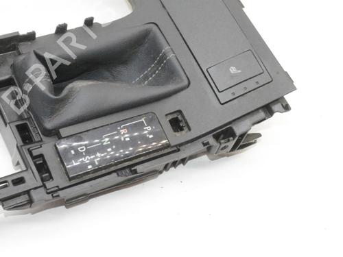 Console centrale LEXUS IS III (_E3_) 300h (AVE30_, AVE30R) | BP39812398I22 - Image 4