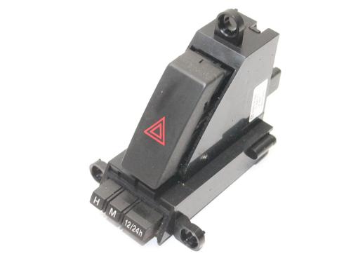 Warning switch MAZDA 5 (CW) 1.6 CD | BP39799938I22 - Image 2