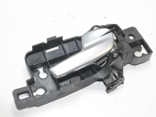 Højre bagtil invendig håndtag Højre bagtil invendig håndtag FORD MONDEO IV (BA7) 2.0 SCTi (203 hp) 39873561 39873561