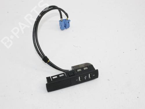Used Electronic module Electronic module MERCEDES-BENZ S-CLASS (W222, V222, X222) S 350 BlueTEC / d (222.132, 222.032, 222.123) (258 hp) 39796236 39796236