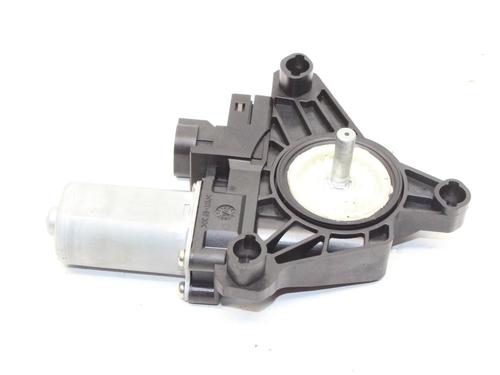right-rear-window-motor-jeep-renegade-suv-bu-b1-bv-2014-39790616 main image