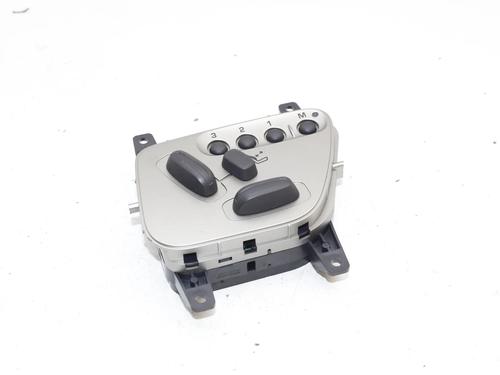 Used Switch Switch JAGUAR XK II Coupe (X150) 4.2 XK8 (298 hp) 39824686 39824686