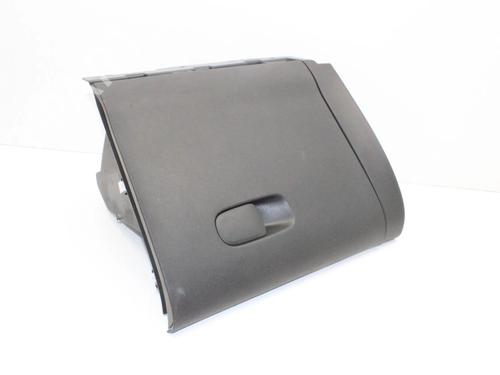 Used Glove box Glove box CITROËN C3 III (SX) 1.2 THP 110 (SXHNPS, SXHNZT, SXHNZ6) (110 hp) 39834582 39834582