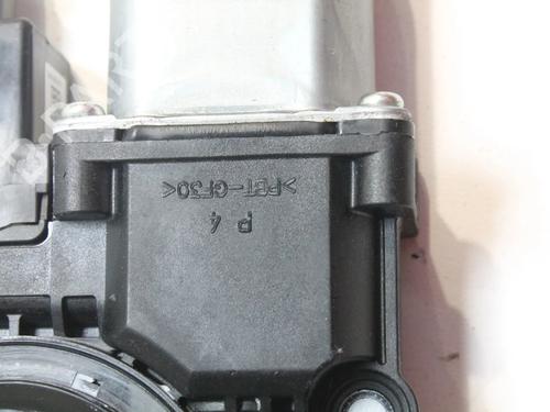 Left front window motor KIA CEE'D Sportswagon (JD) 1.6 CRDi 128 | BP39824251E21 - Image 12