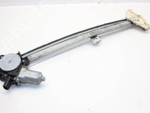 Alzacristallo anteriore destro Alzacristallo anteriore destro HONDA CR-V III (RE_) 2.2 i-DTEC 4WD (RE6) (150 hp) 39839631 39839631