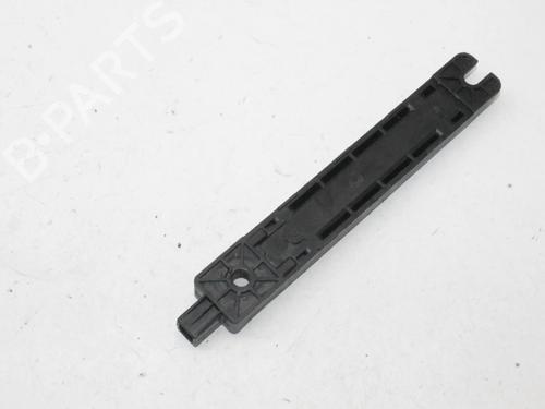 Electronic module KIA NIRO I (DE) 1.6 GDI Plug-in Hybrid | BP39842430M83 - Image 2