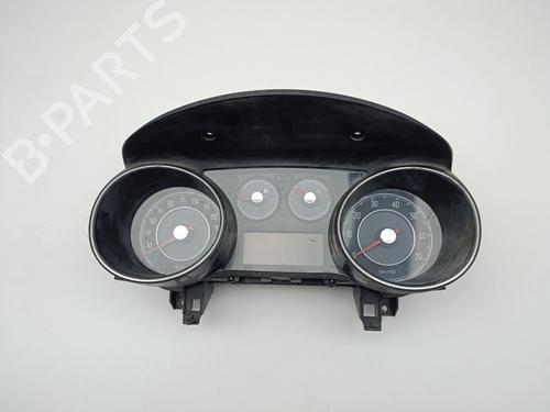 Used Instrument cluster Instrument cluster 36967743 36967743