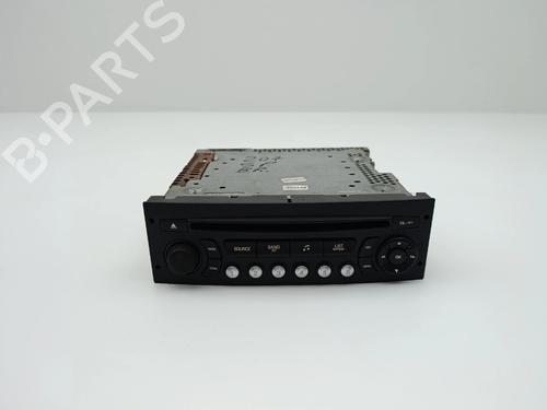 Used Radio Radio 36968568 36968568