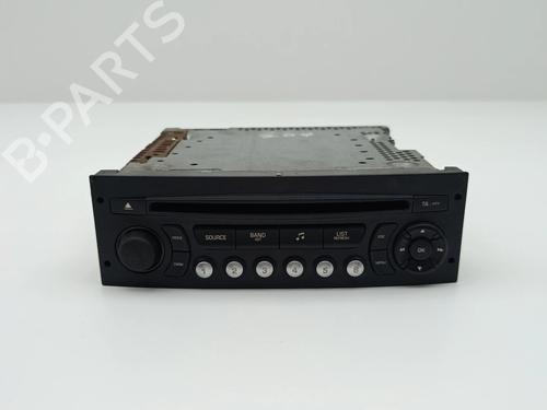 Used Radio Radio 36968560 36968560