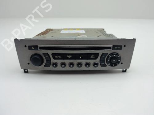 Used Radio Radio 36968639 36968639