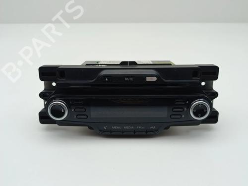 Used Radio Radio 36968651 36968651