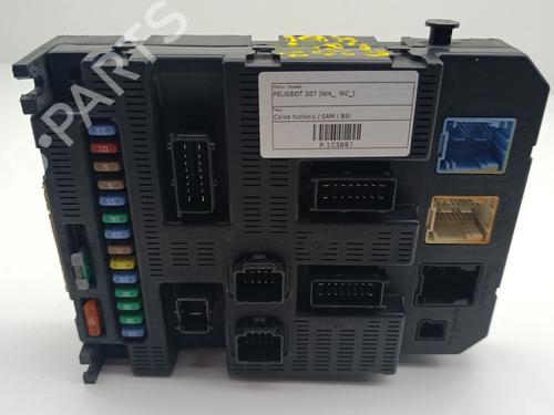 Used Fuse box Fuse box 36970068 36970068