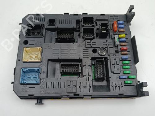 Used Fuse box Fuse box 36970085 36970085