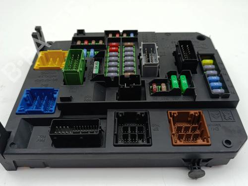 Fuse box PEUGEOT 508 I (8D_) | BP36970102E1 - Image 4