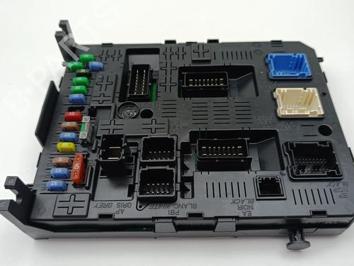 Scatola fusibili Scatola fusibili PEUGEOT PARTNER Box Body/MPV [2008-2026] 36970112 36970112