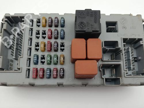 Used Fuse box Fuse box 36970168 36970168