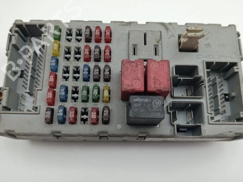 Used Fuse box Fuse box 36970158 36970158