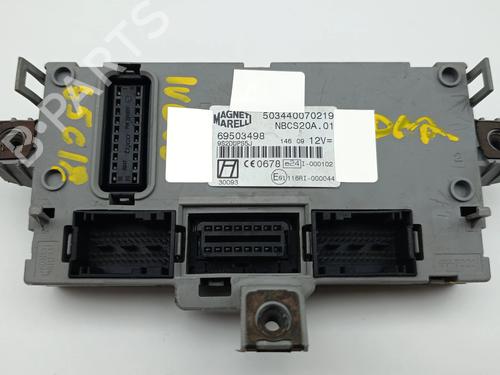 Used Fuse box Fuse box 36970183 36970183