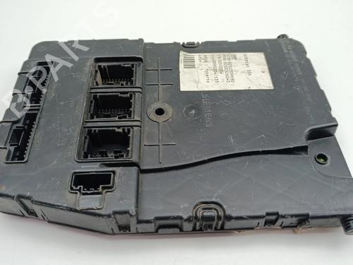 Used Fuse box Fuse box 36970245 36970245