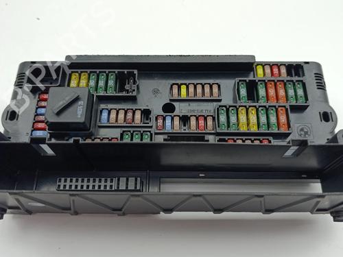 Used Fuse box Fuse box 36970301 36970301