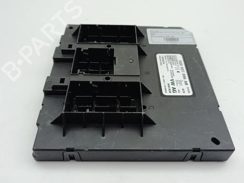 Zekeringkast Zekeringkast VW GOLF VII (5G1, BQ1, BE1, BE2) [2012-2021] 36970273 36970273