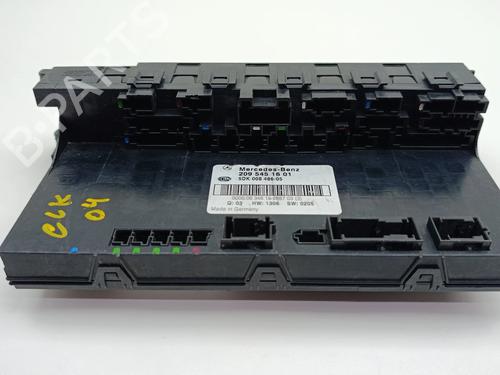 Used Fuse box Fuse box 36970257 36970257