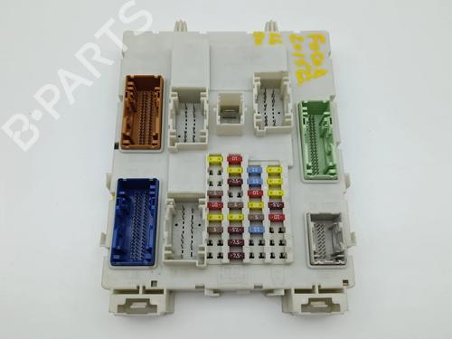Used Fuse box Fuse box 36970407 36970407