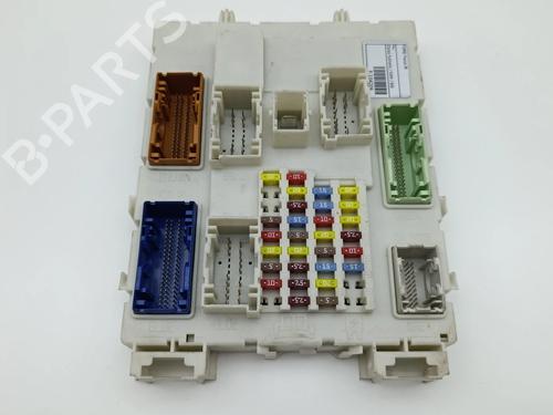 Used Fuse box Fuse box 36970315 36970315